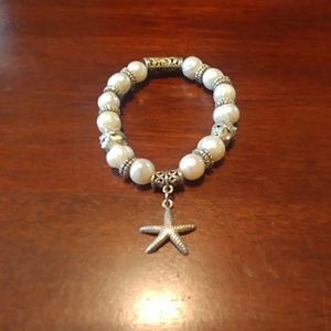 Pearl and starfish bracelet for a mermaid
